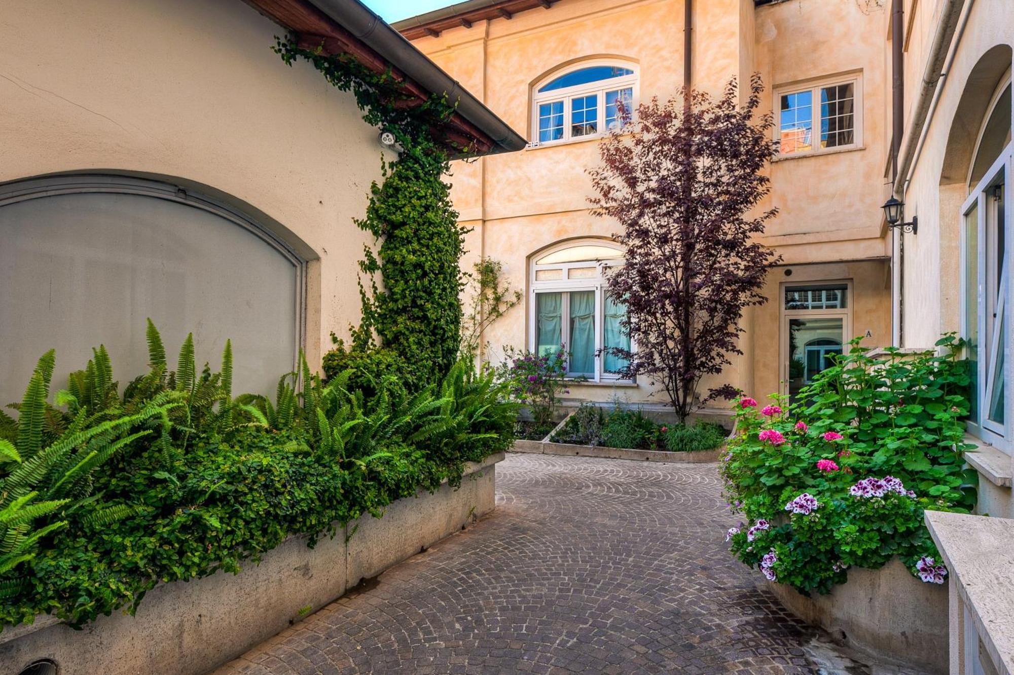 Colosseum Sweet Life Apartment Rome Exterior photo