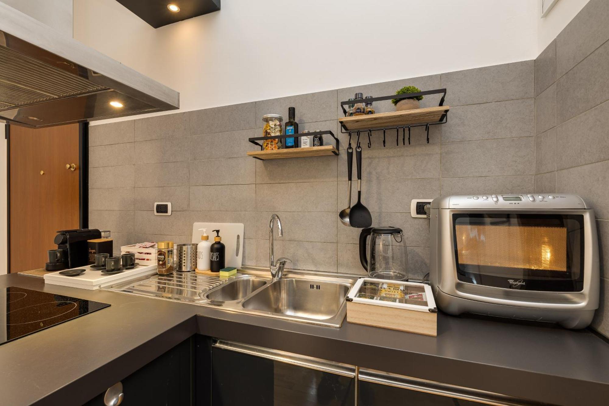 Colosseum Sweet Life Apartment Rome Exterior photo
